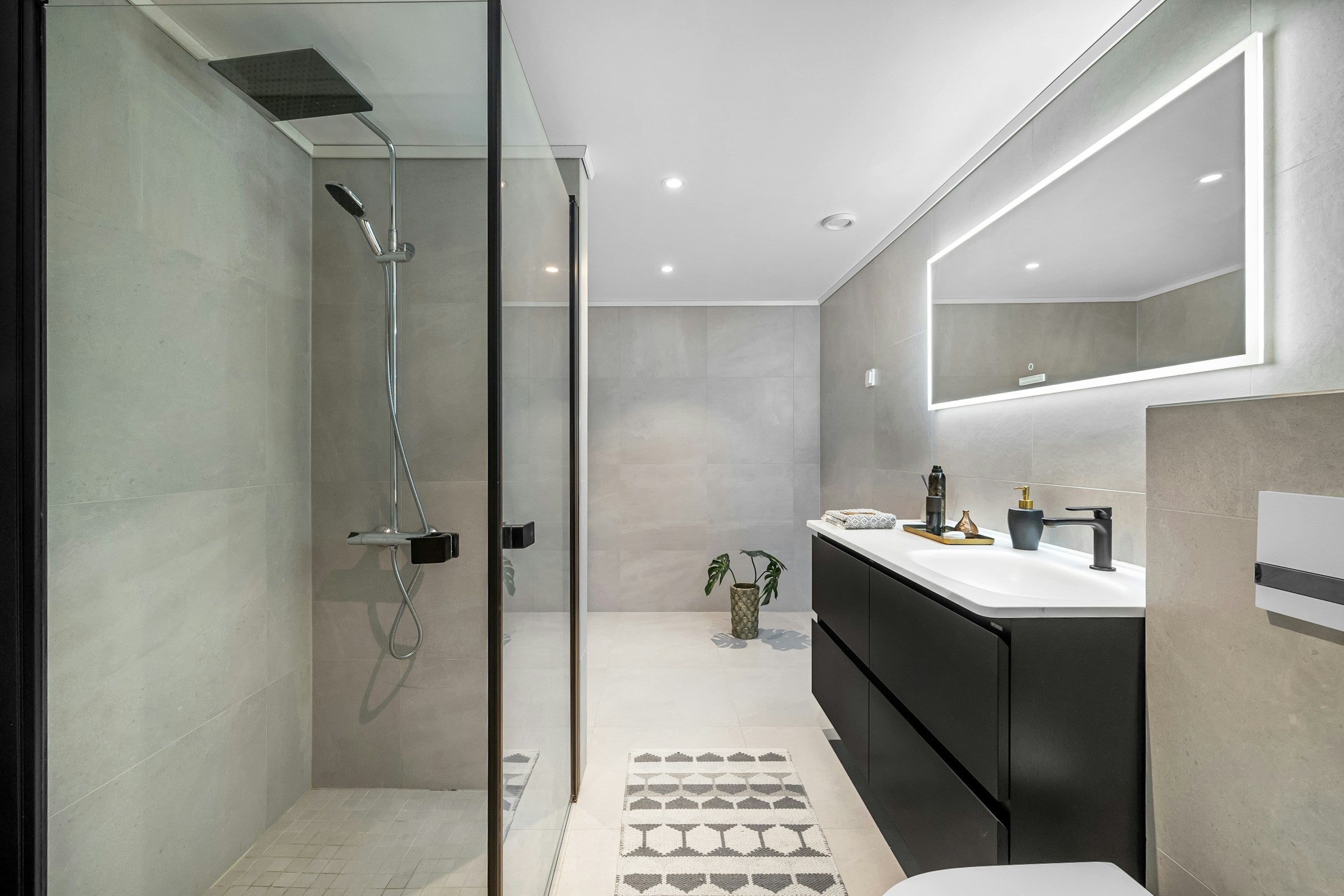 The Online Stone Revolution: How Homeowners Benefit