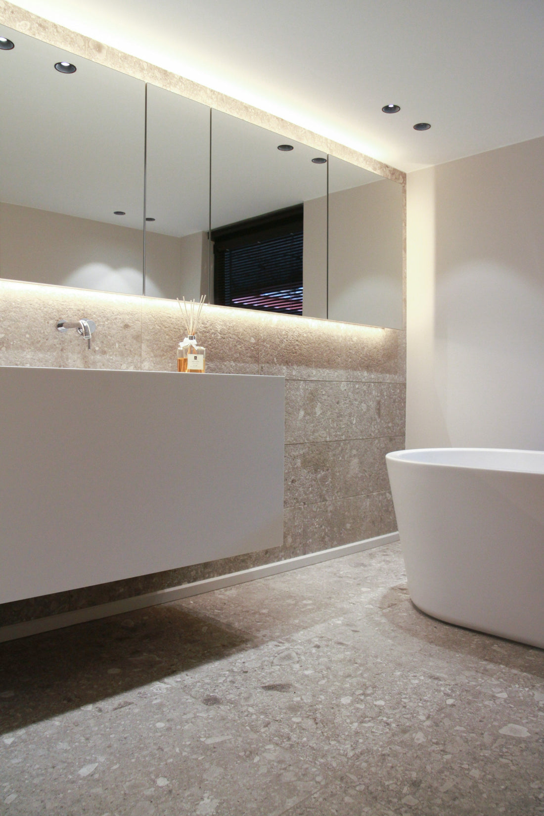 What Sets Online Stone Slab Shopping Apart from Showrooms
