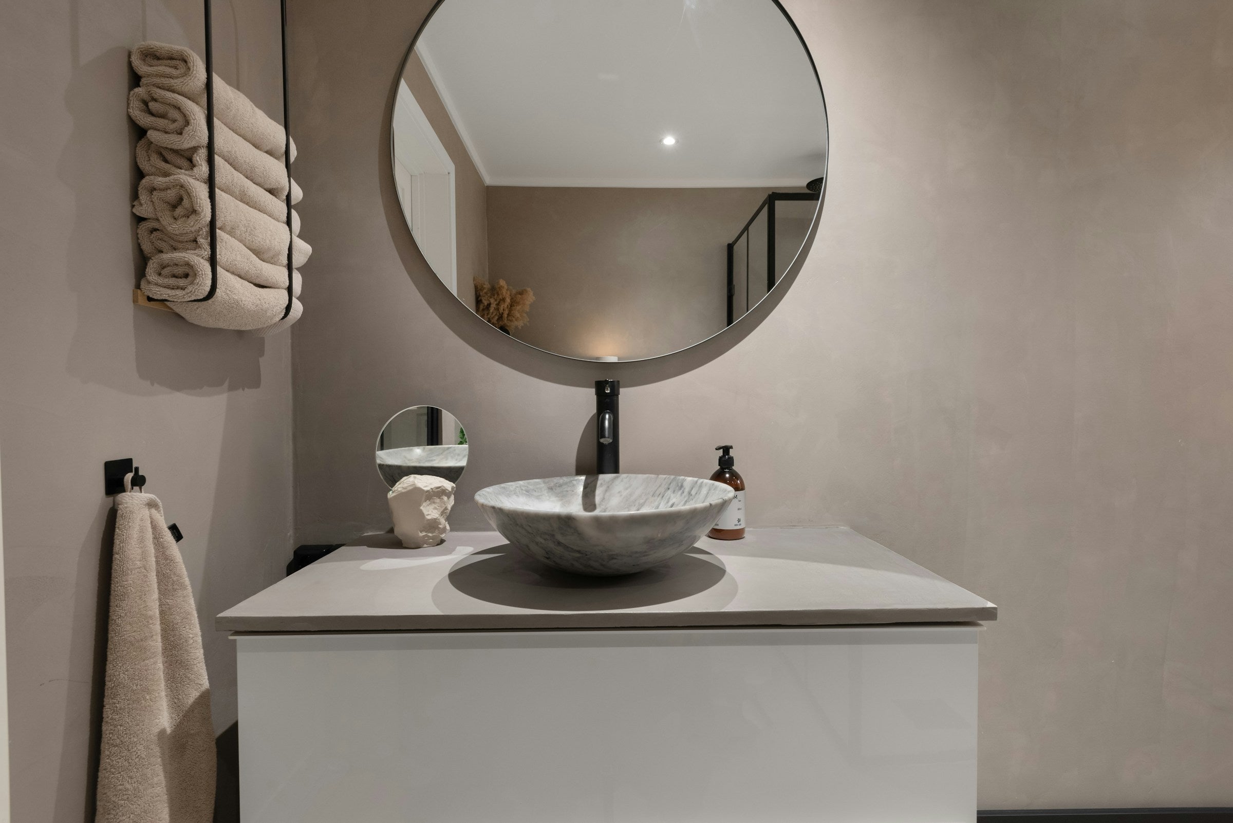 Your Design, Your Choice: Shopping Slabs Online Made Easy