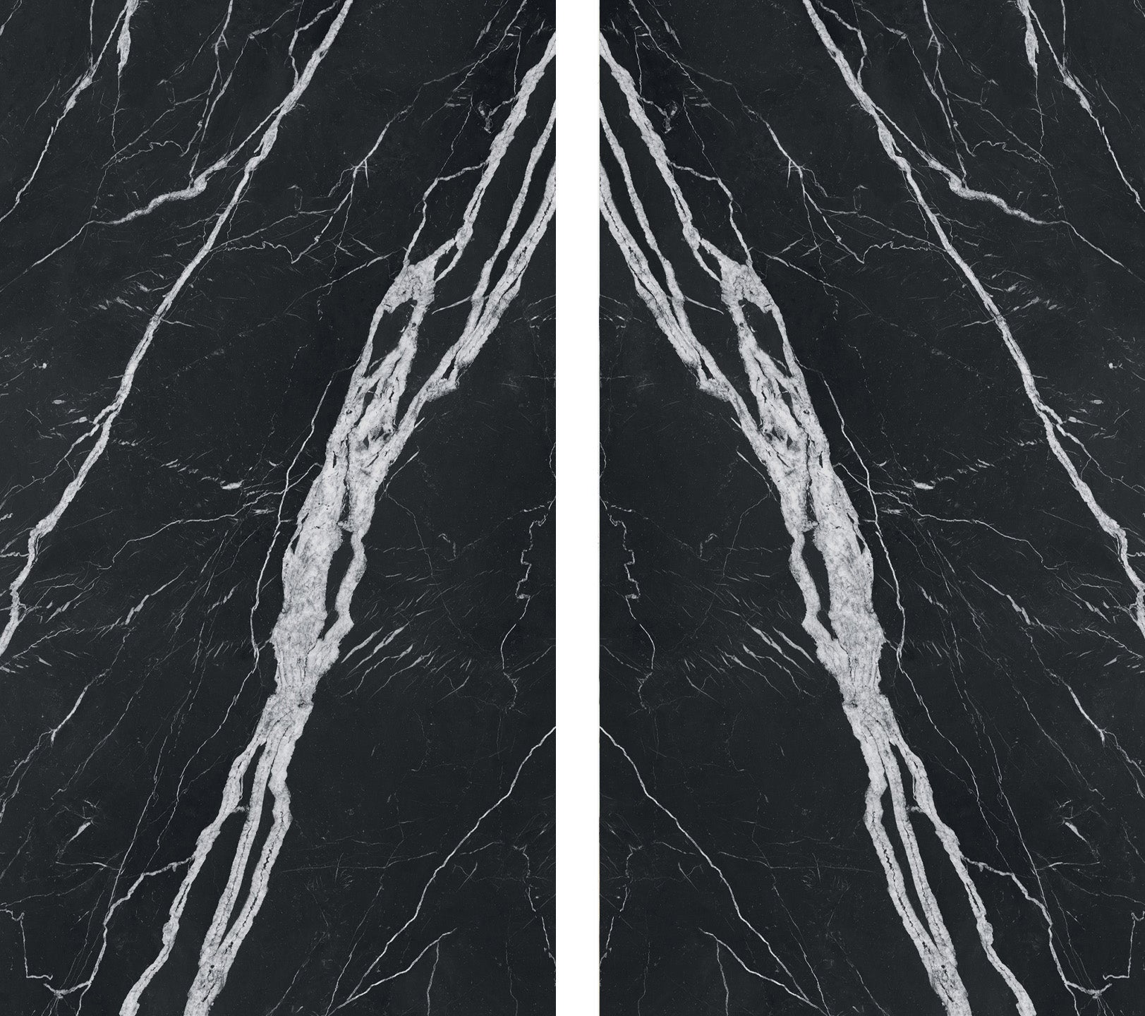 Obsidian Lightning